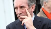 Bayrou interdire couteaux mineurs