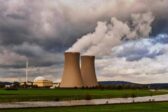 Le Royaume-Uni se veut à la pointe du nucléaire