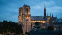 Notre-Dame de Paris réveille
