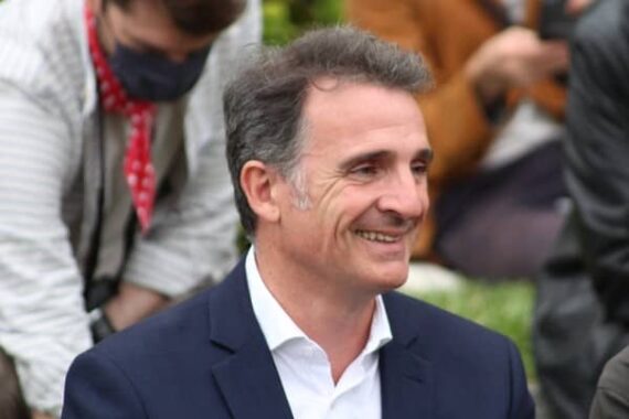 Piolle suspendu porte-parole écolos