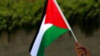 mairie Corbeil-Essonnes drapeaux palestiniens