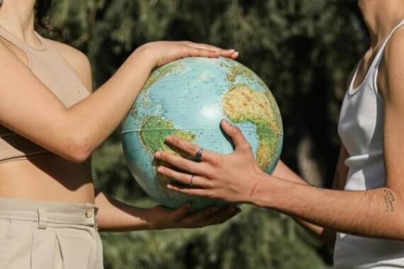 prêtre écologie centre Rédemption