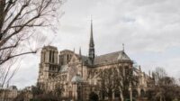 300.000 signatures vitraux Notre-Dame