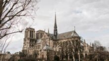300.000 signatures vitraux Notre-Dame