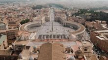 laïcs Vatican plaignent travail