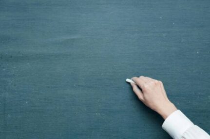 Français liberté chèque scolaires