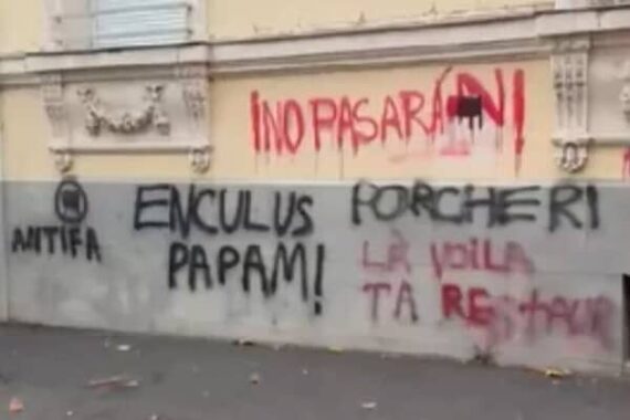 Issoire antifas école catholique