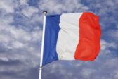 La Phrase : « Dans notre pays il y a des millions de jeunes qui sont totalement français et totalement africains »