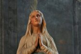 Une « théologienne » allemande s’en prend à la Vierge Marie