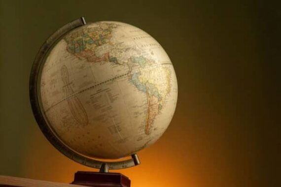 Sputnik russe colonialismes européens
