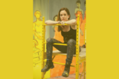 Claire Tabouret vit dans un château du XVe siècle au décor néogothique Claire Tabouret vit dans un château du XVe siècle au décor néogothique