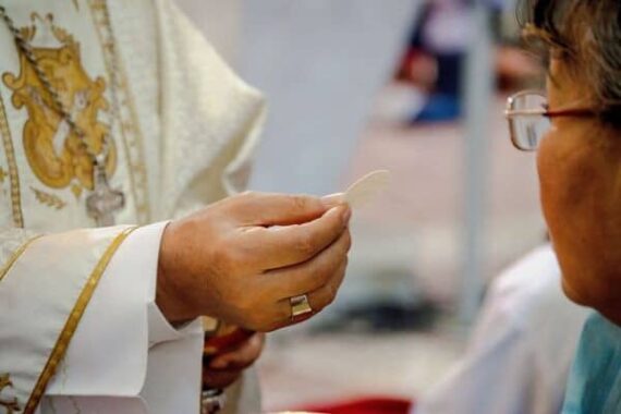 Enquête miracle eucharistique Guatemala