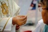 Léon XIV : la messe dominicale, c’est en « présentiel » Léon XIV : la messe dominicale, c’est en « présentiel »