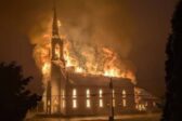 Une église détruite par un incendie au Nouveau-Brunswick Une église détruite par un incendie au Nouveau-Brunswick