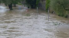 inondations Népal rien CO2