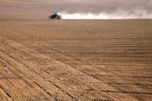Aide socialiste à l’agriculture ruinée par le socialisme Aide socialiste à l’agriculture ruinée par le socialisme