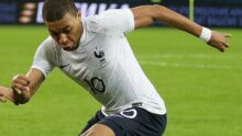 Foot Mbappé tacle Ceuta