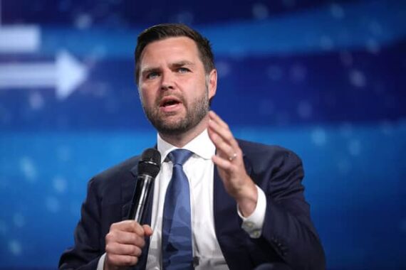 JD Vance dangers IA