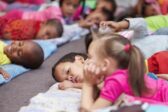 Tempête autour de la sieste des enfants en petite section Tempête autour de la sieste des enfants en petite section