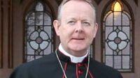 Eamon Martin dangers IA