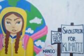 Greta Thunberg avec les lycéens à Saint-Denis Greta Thunberg avec les lycéens à Saint-Denis
