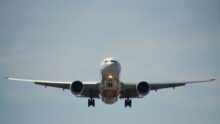 Sellner expulsé remigration OQTF